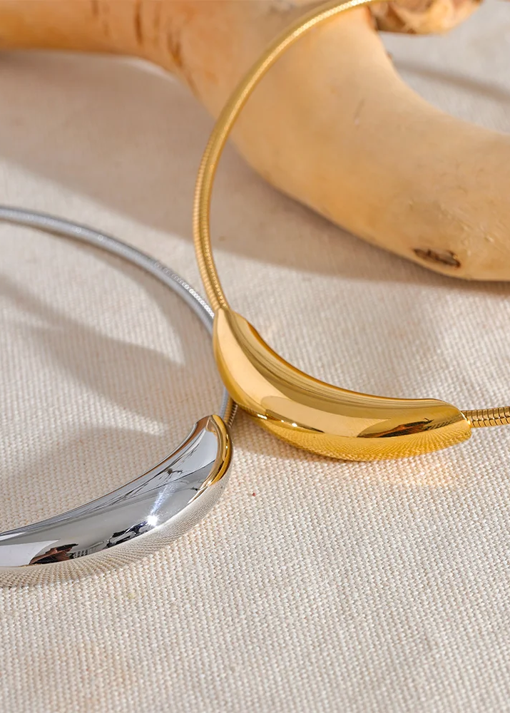 Modern Curve Gold Plated Stainless Steel Choker Necklace